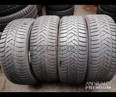 Gomme invernali 225/55/18