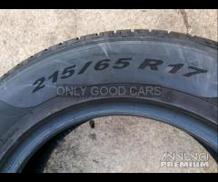 gomme invernali 215/65/17