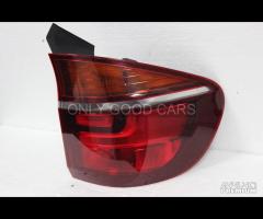 BMW X5 E70 fanale post esterno destro 000305