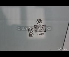 BMW X3 F25 Vetro porta ant sinistra 000209