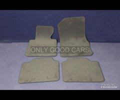 BMW Serie 3 F34 GT Set tappetini interni 000292