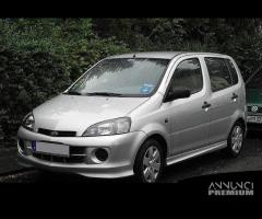 Parabrezza Daihatsu YRV (2000-2005)