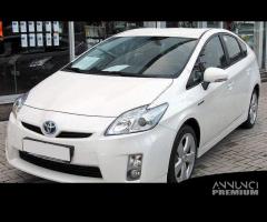 Parabrezza Toyota Prius terza serie 2009-2016