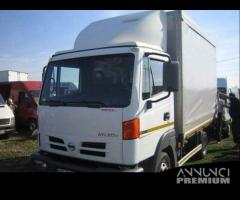 Parabrezza Nissan Atleon TK110 - TK140 da 2000