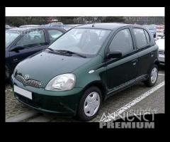 Parabrezza Toyota Yaris 1 serie dal 1999 al 2005