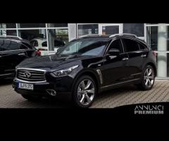 Parabrezza infiniti QX70 2010-