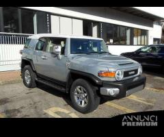 Parabrezza Toyota FJ Cruiser dal 2007 al 2014