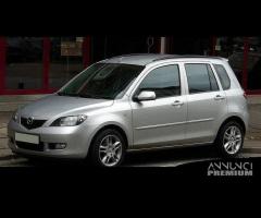 Parabrezza Mazda 2 MPV 02-07