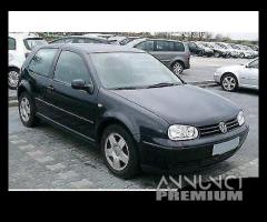 Parabrezza VW Golf 4