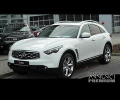 Parabrezza Infiniti FX S51 (2008 in poi)