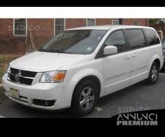 Parabrezza Dodge Grand Caravan (2008 in avanti)