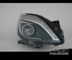 Faro Mercedes W246 Classe B Xenon dal 2012 in poi