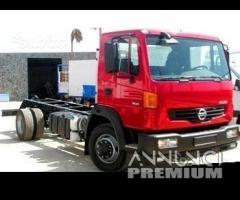 Parabrezza Nissan Atleon TK165 - TK210