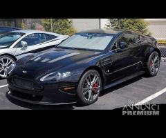 Parabrezza Aston Martin Coupe V8 Vantage