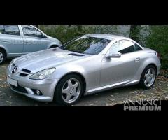 Parabrezza Mercedes SLK R171 (2004-2011)