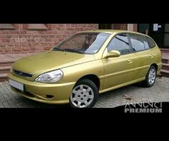 Parabrezza Kia rio I serie (00-05)