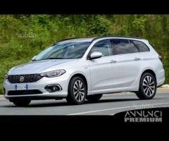 Parabrezza Fiat Tipo 2015 in poi