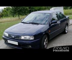 Parabrezza Nissan Primera P10 (90-97)