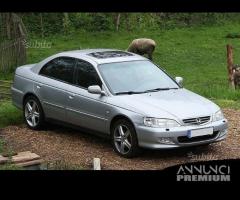 Parabrezza Honda Accord 6 serie da 1998 a 2002