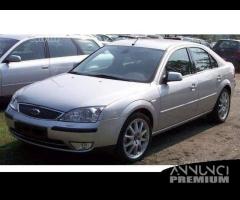 Parabrezza Ford Mondeo 2 da 2000 a 2007 - 1