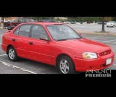 Parabrezza Hyundai Accent GL 2000 a 2006 - 1