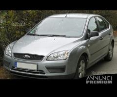 Parabrezza verde Ford Focus II (04-10)