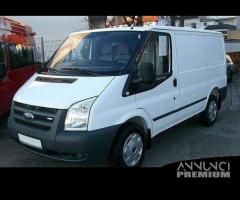 Parabrezza verde Ford Transit Tourneo (2006-2012)