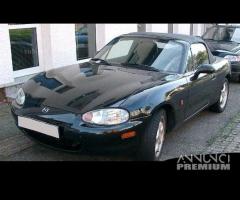 Parabrezza Mazda MX-5 2 serie da 1991 a 2005