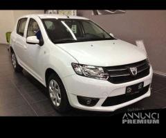 Parabrezza Dacia Sandero e Steepway 2