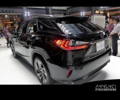 Lunotto Lexus RX 16-