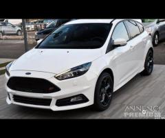 Ford focus st 2017 ricambi - 1