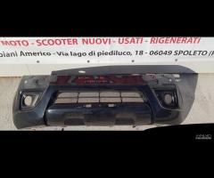 NISSAN D23 NP300 NAVARA PARAURTI ANTERIORE NUDO