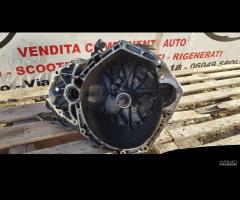 DACIA DUSTER 4x4 SCATOLA CAMBIO DIFFERENZIALE K9K