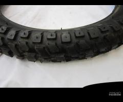 Pneumatico Pirelli Cross 2 3/4 x 15 nuova - 3