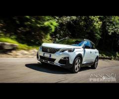 Peugeot 3008 suv 2018 ricambi