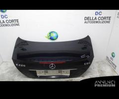 PORTELLONE POSTERIORE COMPLETO MERCEDES Classe E B