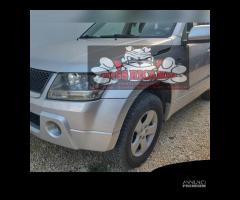 Suzuki grand vitara 1.9 ddis ricambi usati