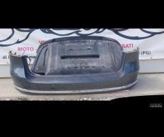 VOLKSWAGEN PASSAT B7 PARAURTI SPOILER POSTERIORE