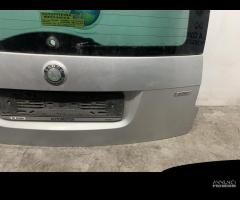 PORTELLONE POSTERIORE COMPLETO SKODA Roomster 1Â°