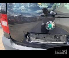 PORTELLONE POSTERIORE COMPLETO SKODA Yeti 1Â° Seri - 2