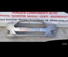 FORD FIESTA MK8 RESTYLING PARAURTI ANTERIORE NUDO