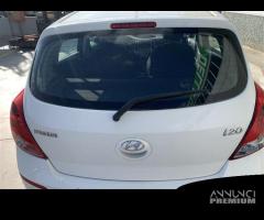 PORTELLONE POSTERIORE COMPLETO HYUNDAI i20 Serie G