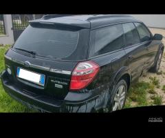 Subaru Outback 3 terza serie ricambi usati