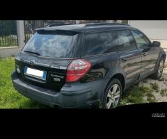 Subaru Outback 3 terza serie ricambi usati - 12