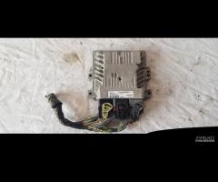 VOLVO V40 2 SERIE CENTRALINA ECU J38AC SID807EVO