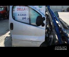 PORTIERA ANTERIORE DESTRA RENAULT Trafic Furgone ( - 2