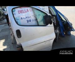 PORTIERA ANTERIORE DESTRA RENAULT Trafic Furgone ( - 3