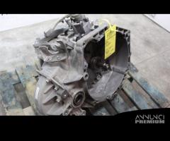 CAMBIO MANUALE COMPLETO OPEL Astra H S. Wagon 5 MA