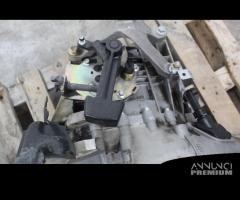 CAMBIO MANUALE COMPLETO FORD C - Max Serie 4M5R-7F - 8