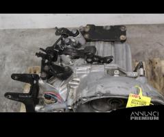 CAMBIO MANUALE COMPLETO HYUNDAI Tucson Serie D4EA - 4